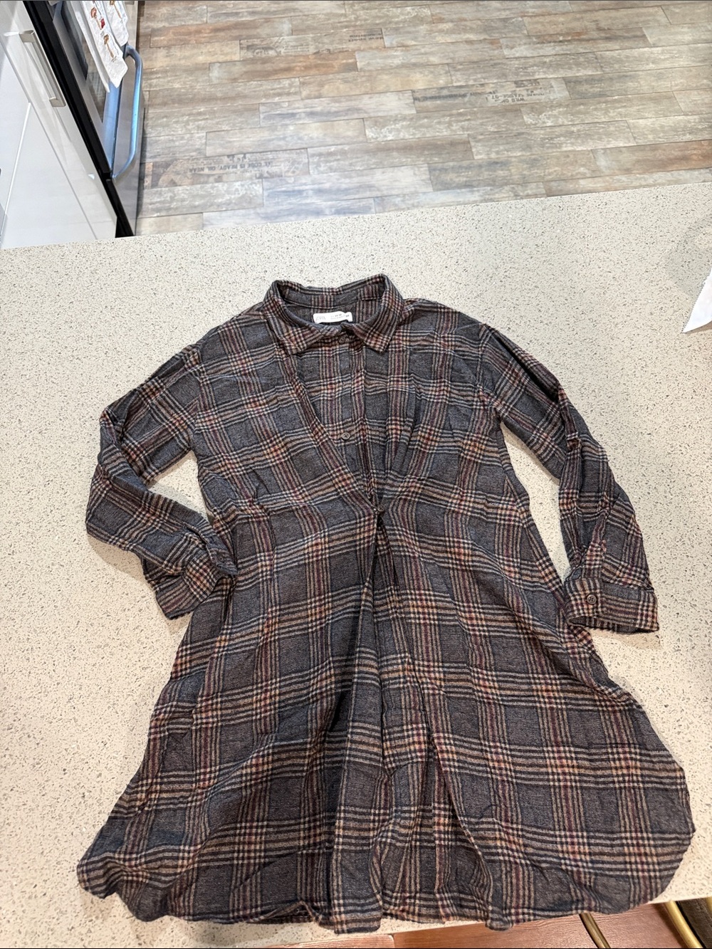 Zara Gray Plaid Button-Up Shirt with Rust & Cream Accents
